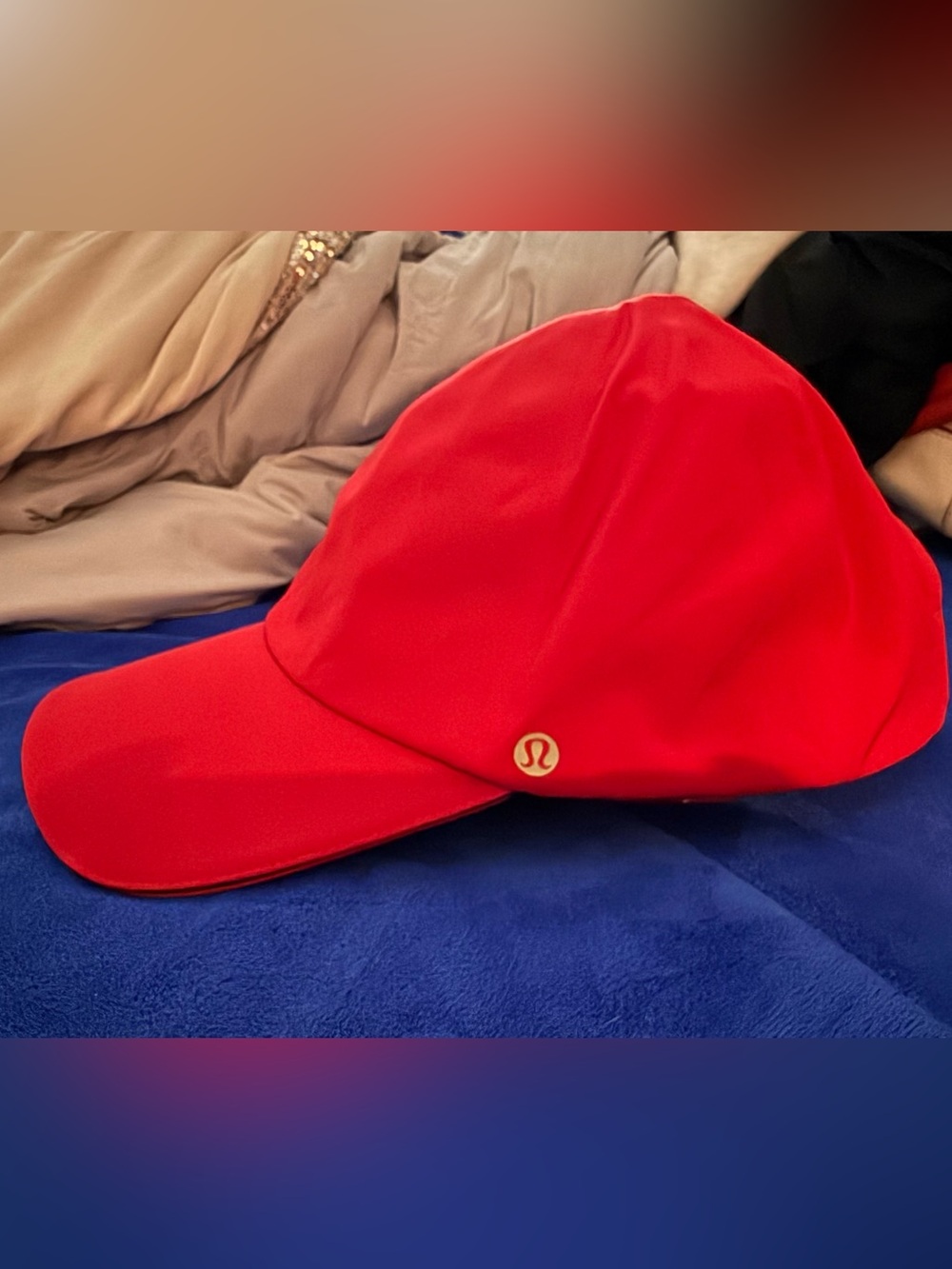 Lululemon Fast and Free run hat New Year red